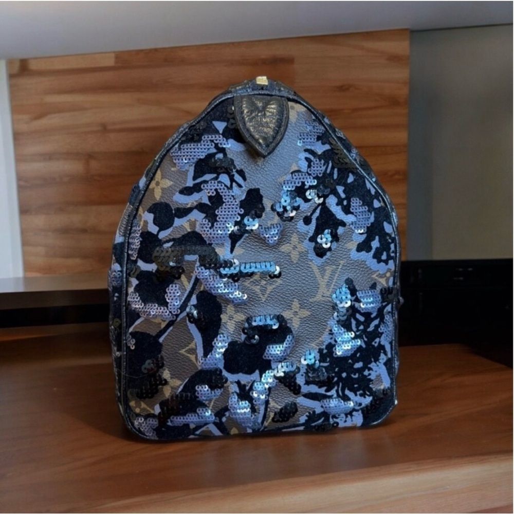 Louis Vuitton Monogram Fleur De Jais Sequin Speedy 30 Bag It is a stunning bag! - Picture 5 of 16